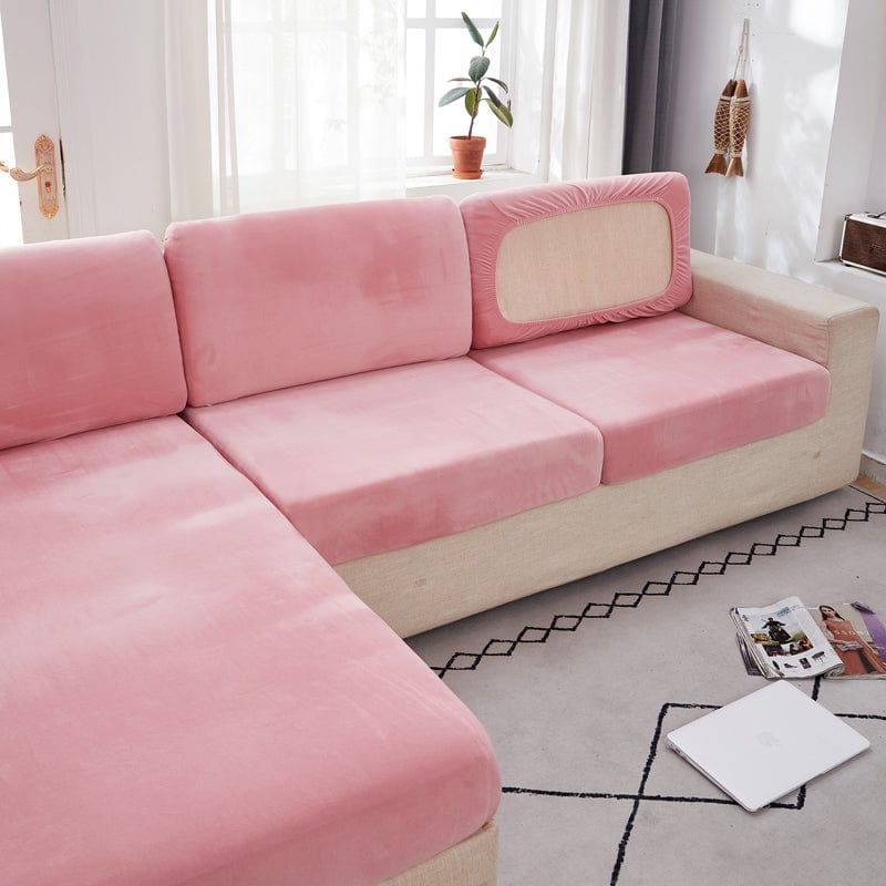 Gros plan sur la texture douce du velours rose