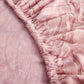 Housse polaire rose en polaire haute densité sur coussin