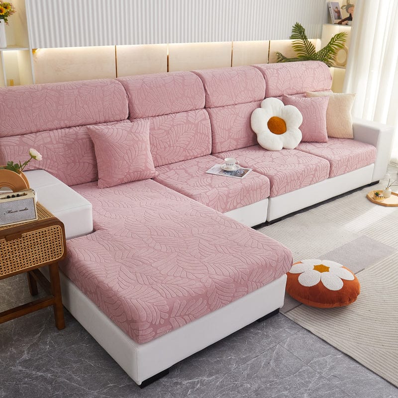 Gros plan sur la texture moelleuse de la housse polaire rose