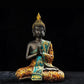 Statue Bouddha en méditation, ambiance paisible et équilibrée