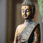 Vue de profil du Bouddha Maravijaya en résine