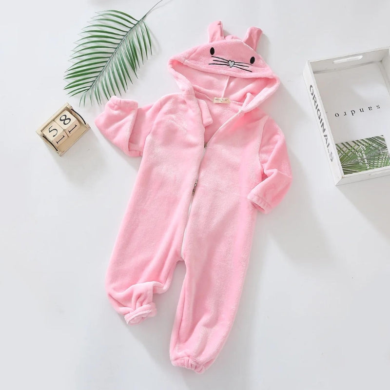 Surpyjama rose pour bébé avec oreilles de lapin brodées