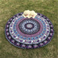 Vue d'ensemble du tapis mandala déployé sur sol clair