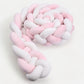 Vue rapprochée de la tresse rose et blanche