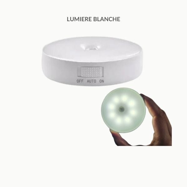 Lumière blanche émise par la veilleuse en fonctionnement