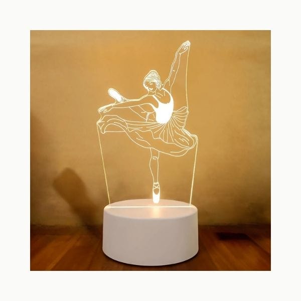 Détail de la veilleuse ballerine, lumière apaisante pour enfants