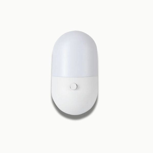 Veilleuse murale LED installée dans un intérieur moderne