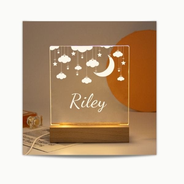 Chambre d'enfant avec veilleuse personnalisée et lumière douce