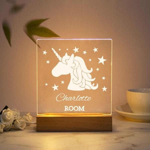 Veilleuse licorne personnalisée avec prénom illuminé