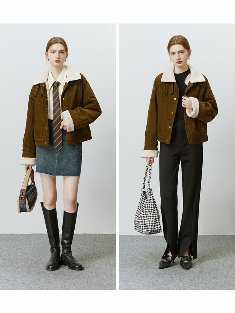 Intérieur blanc en mouton synthétique de la veste
