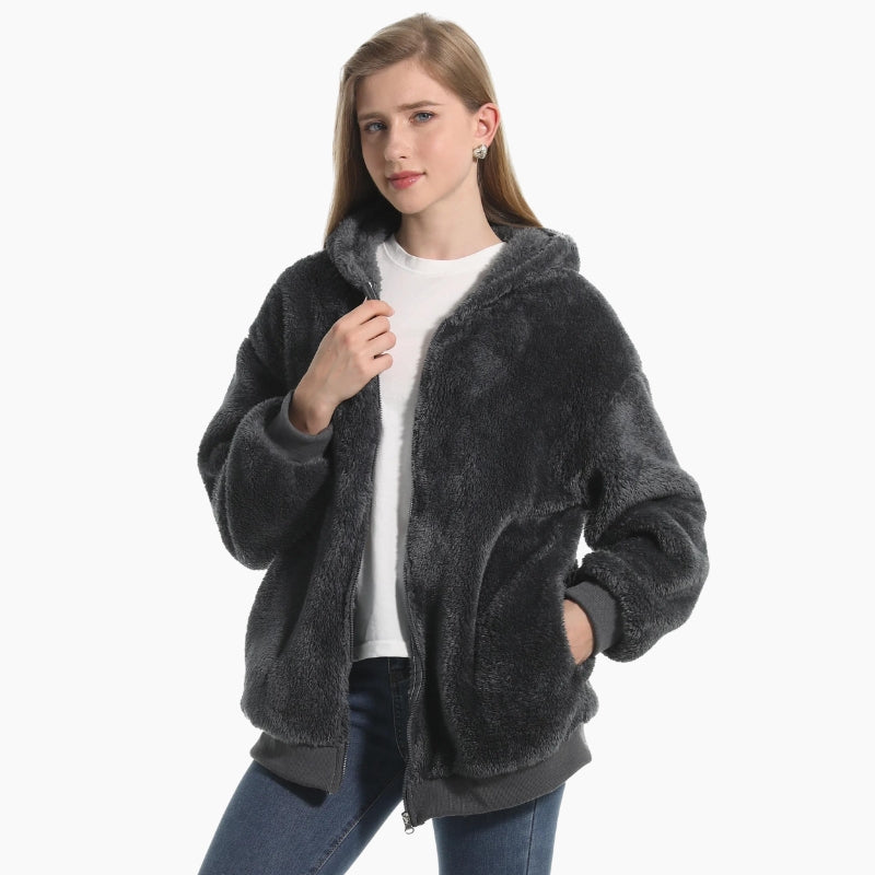 Veste grise en Pilou Pilou pour femme sur cintre