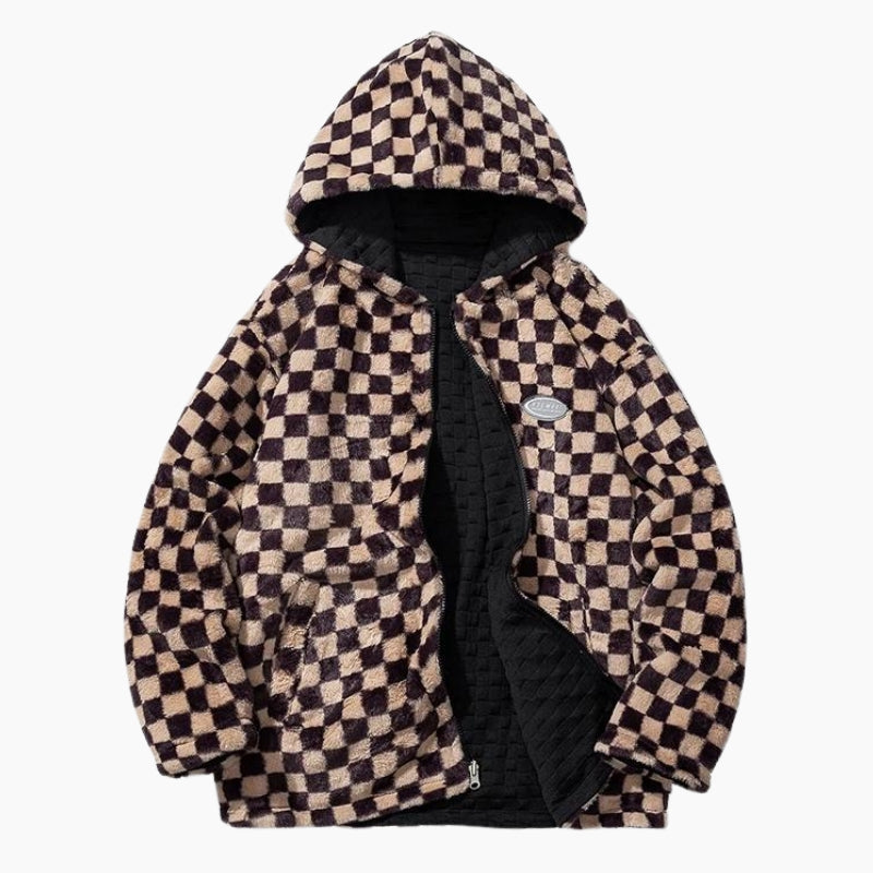 Veste polaire à carreaux portée avec un jean décontracté