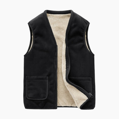 Poches pratiques sur veste polaire grise, vue rapprochée